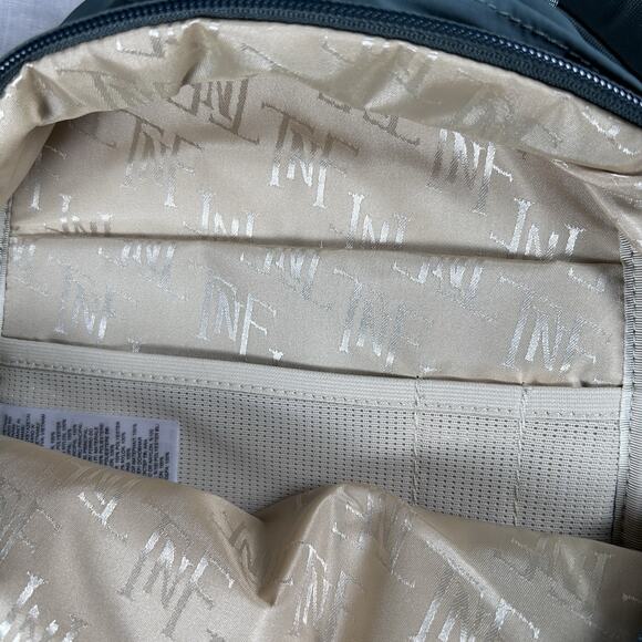 The North Face Women’s Never Stop Daypack in Duck Green OS - Picture 9 of 9